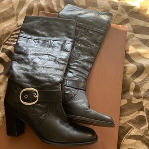 COACH 
CHARITY EMBOSSD CALF
0354
BLACK
Made in Italy 8B
Coach 1941